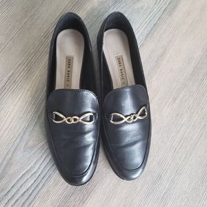 Like New Zara loafers